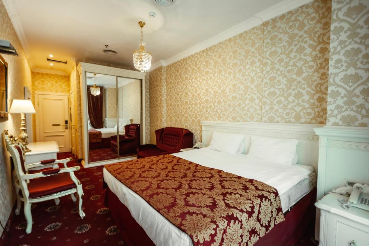 Royal De Paris Киев