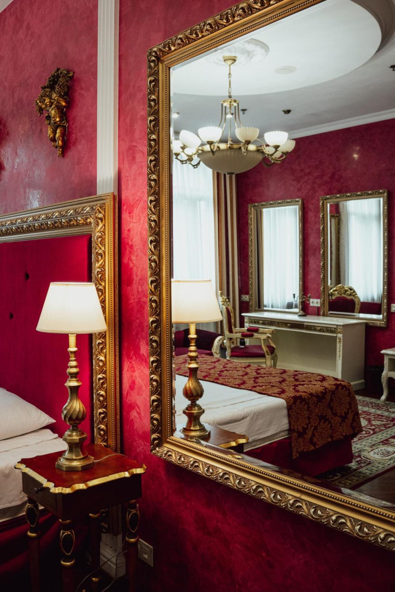 Royal De Paris Киев